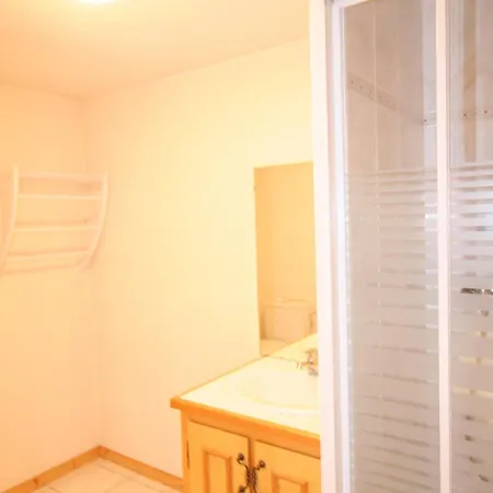4 Pieces, 8 Pers, Proche Centre Avec Balcon * Châtel