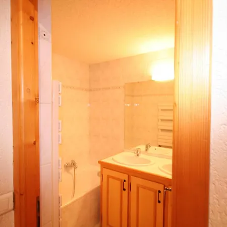 Chatel: Appt 4 Pieces, 3 Ch, 2 Sdb, Wi-fi, Animaux Admis, Parking - Fr-1-676-129 Apartment *